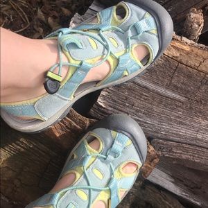 Keen 9.5 woman’s sandals Newport